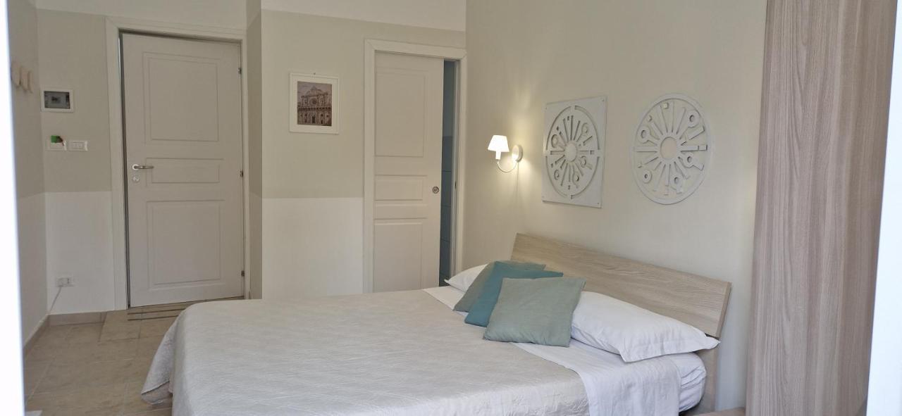 Diaz Rooms Lecce Zewnętrze zdjęcie